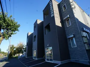 北海道帯広市のウィークリーマンション・マンスリーマンション「レヴァンテⅢ」外観画像