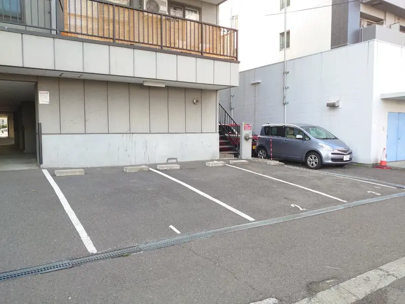 敷地内駐車場