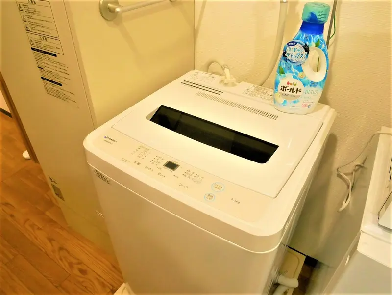 洗濯機は室内です☆洗剤は無くなる迄使ってください☆