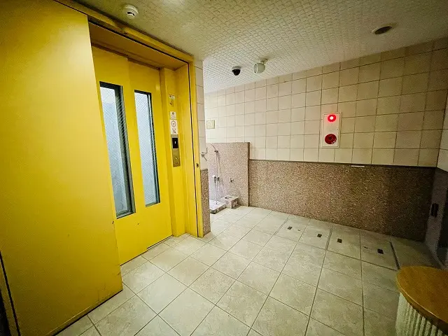 エレベーター完備