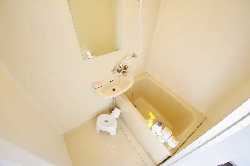 Kマンスリー高知駅南のお風呂のお写真です♪バス・トイレ別ですのでゆっくりとご入浴いただけます!