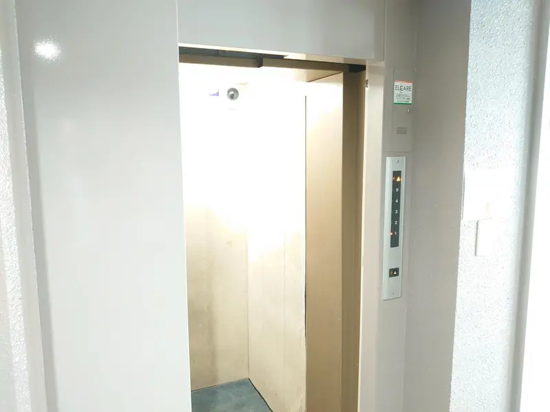 エレベーター