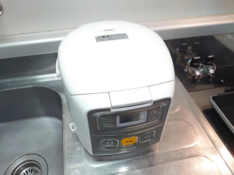 炊飯器