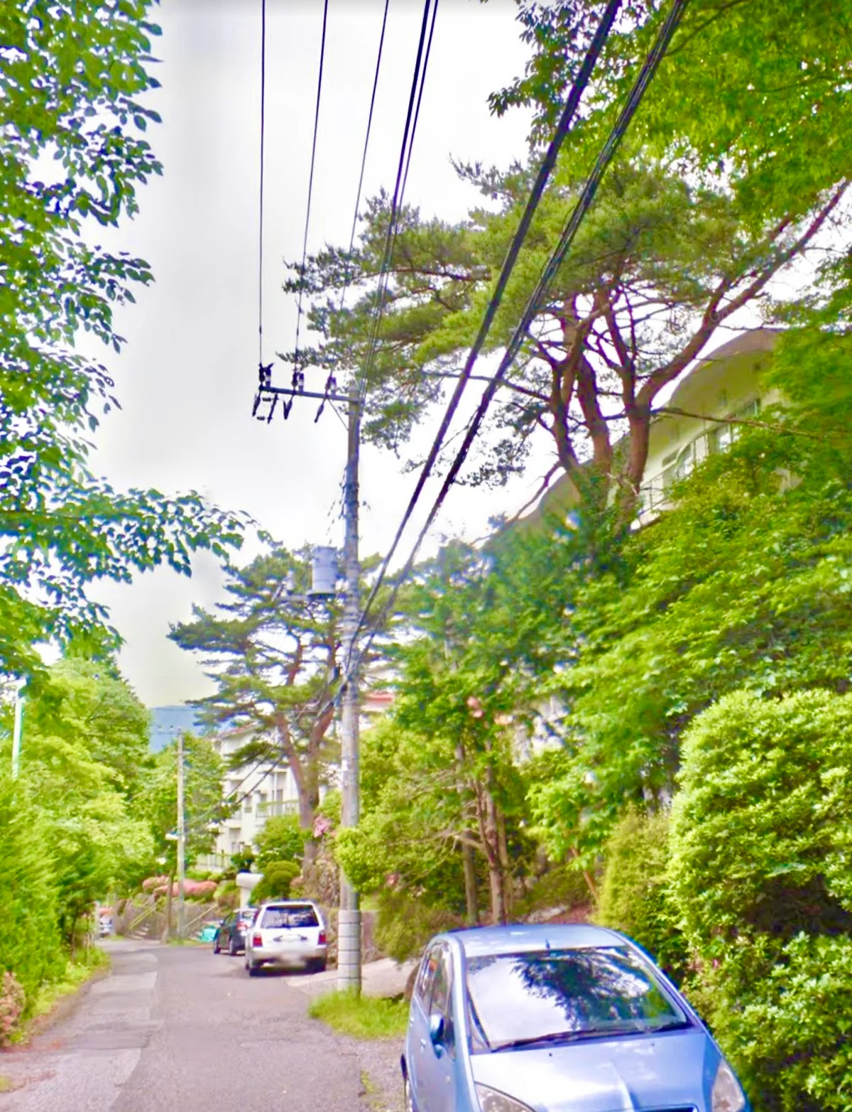 駐車スペース（前面私道）