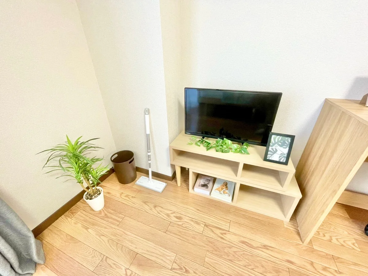 ※撮影用の観葉植物・食器調理器具・雑貨類等はございません。※図面・写真は現況優先。