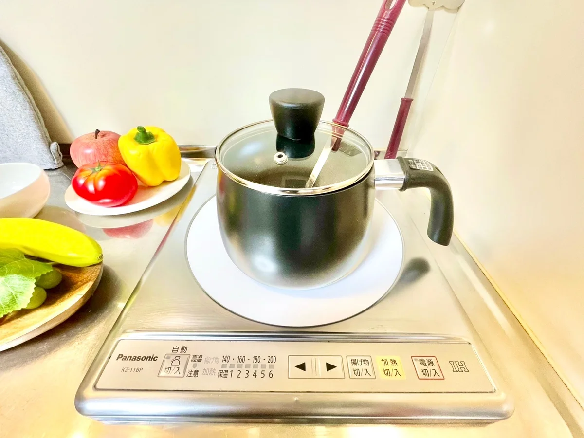 ※撮影用の観葉植物・食器調理器具・雑貨類等はございません。※図面・写真は現況優先。