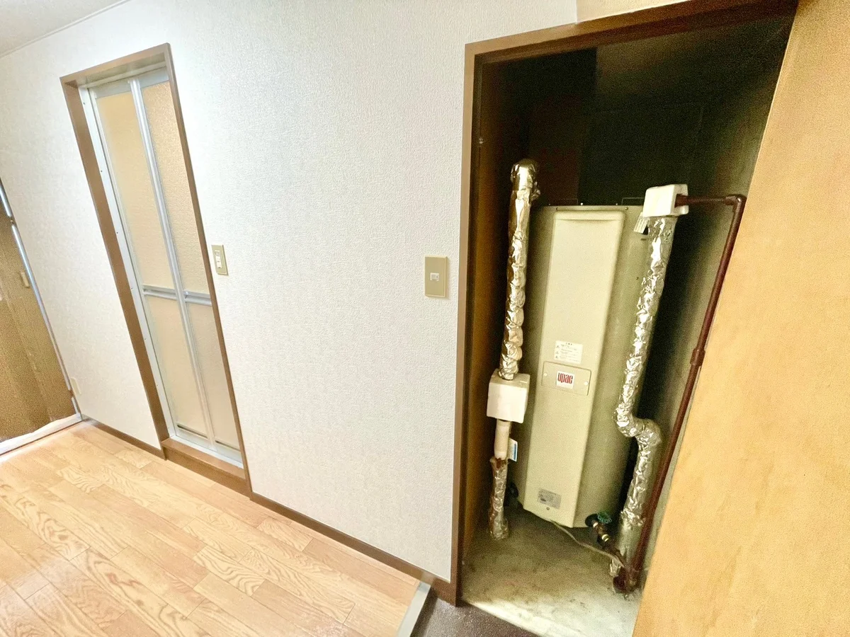 ※撮影用の観葉植物・食器調理器具・雑貨類等はございません。※図面・写真は現況優先。