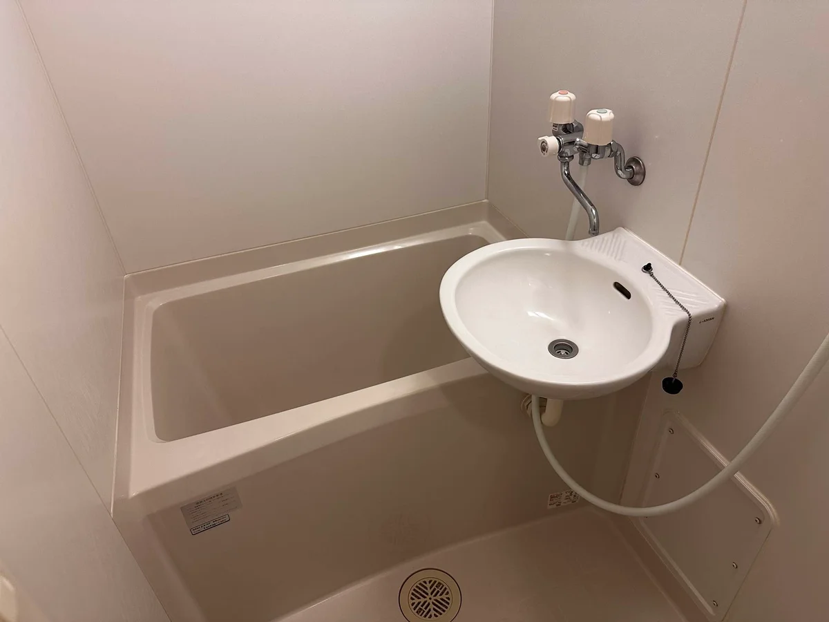 備品や設備仕様は号室等により異なります現地をご確認下さい。