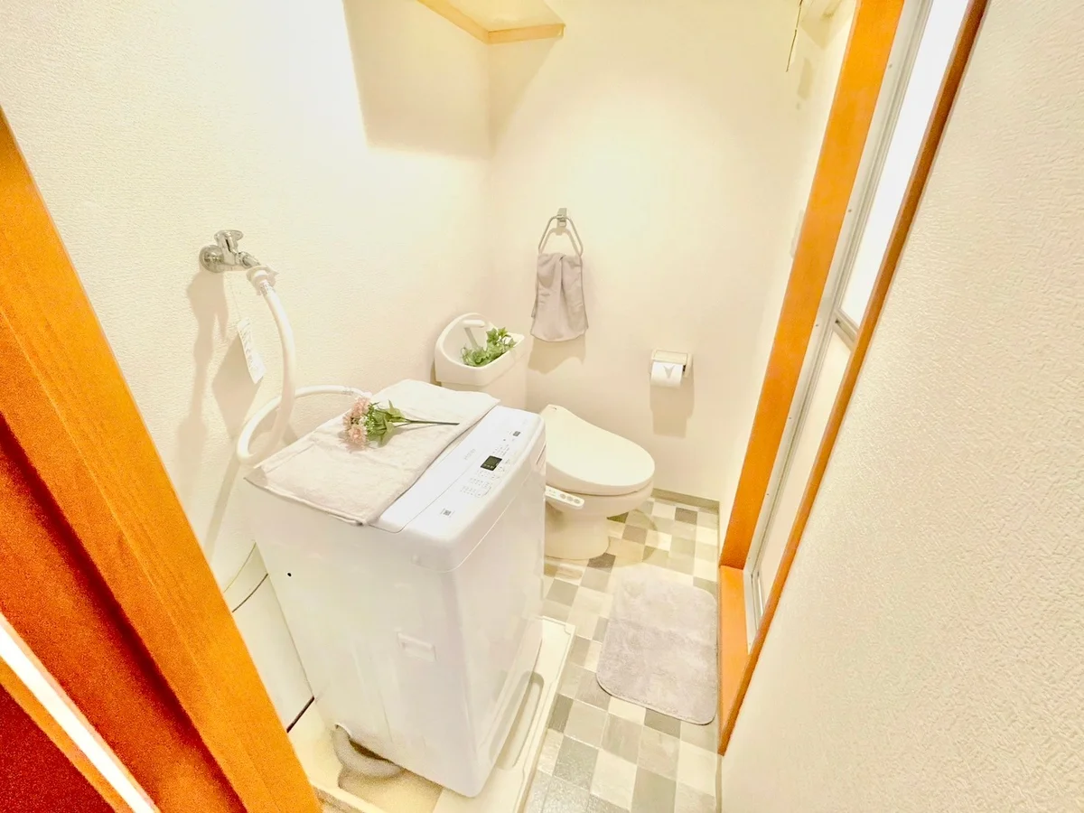 ※撮影用の観葉植物・食器調理器具・雑貨類等はございません。※図面・写真は現況優先。