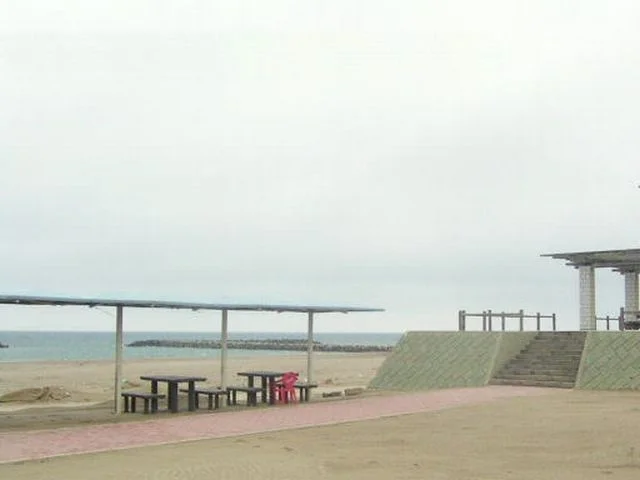 本荘マリーナ　海水浴場まで1900m