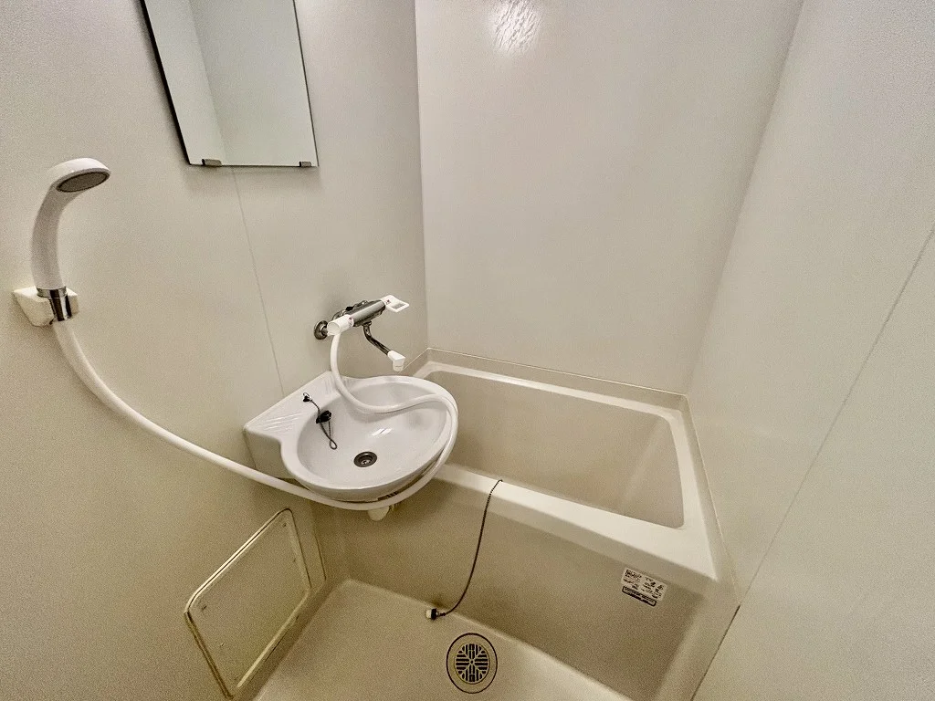 設備・仕様は号室により異なる為、現況を優先いたします。