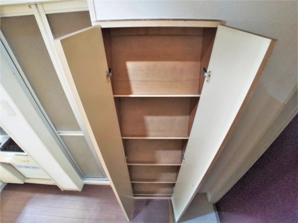 シューズボックス