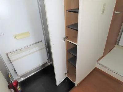 シューズボックスあり