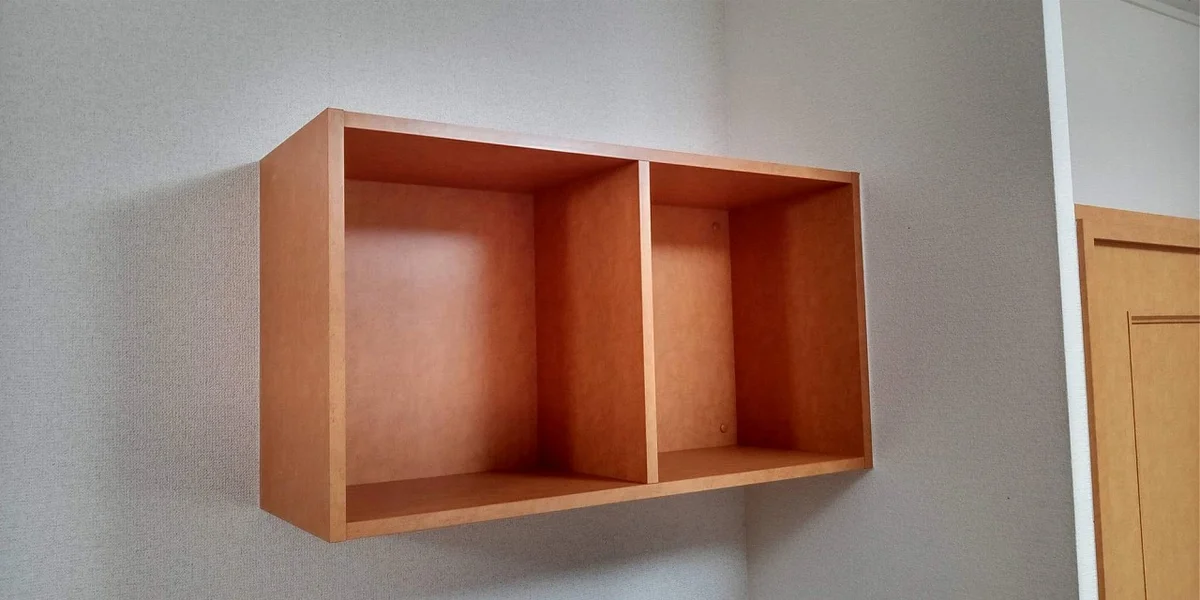 テレビ上収納