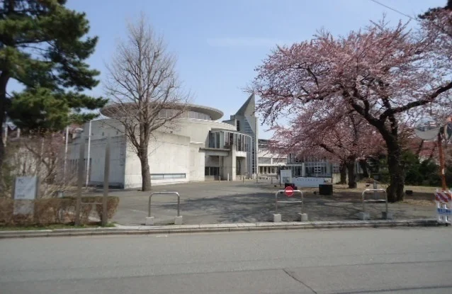 秋田公立美術工芸大学まで2200m
