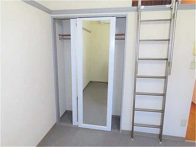 クローゼットあり