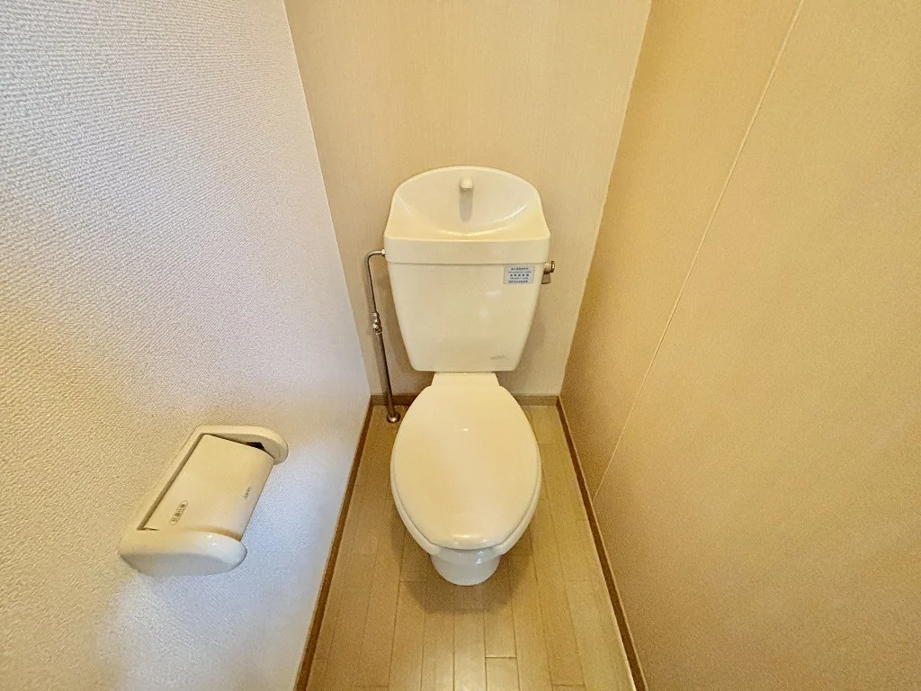 設備・仕様は号室により異なる為、現況を優先いたします。