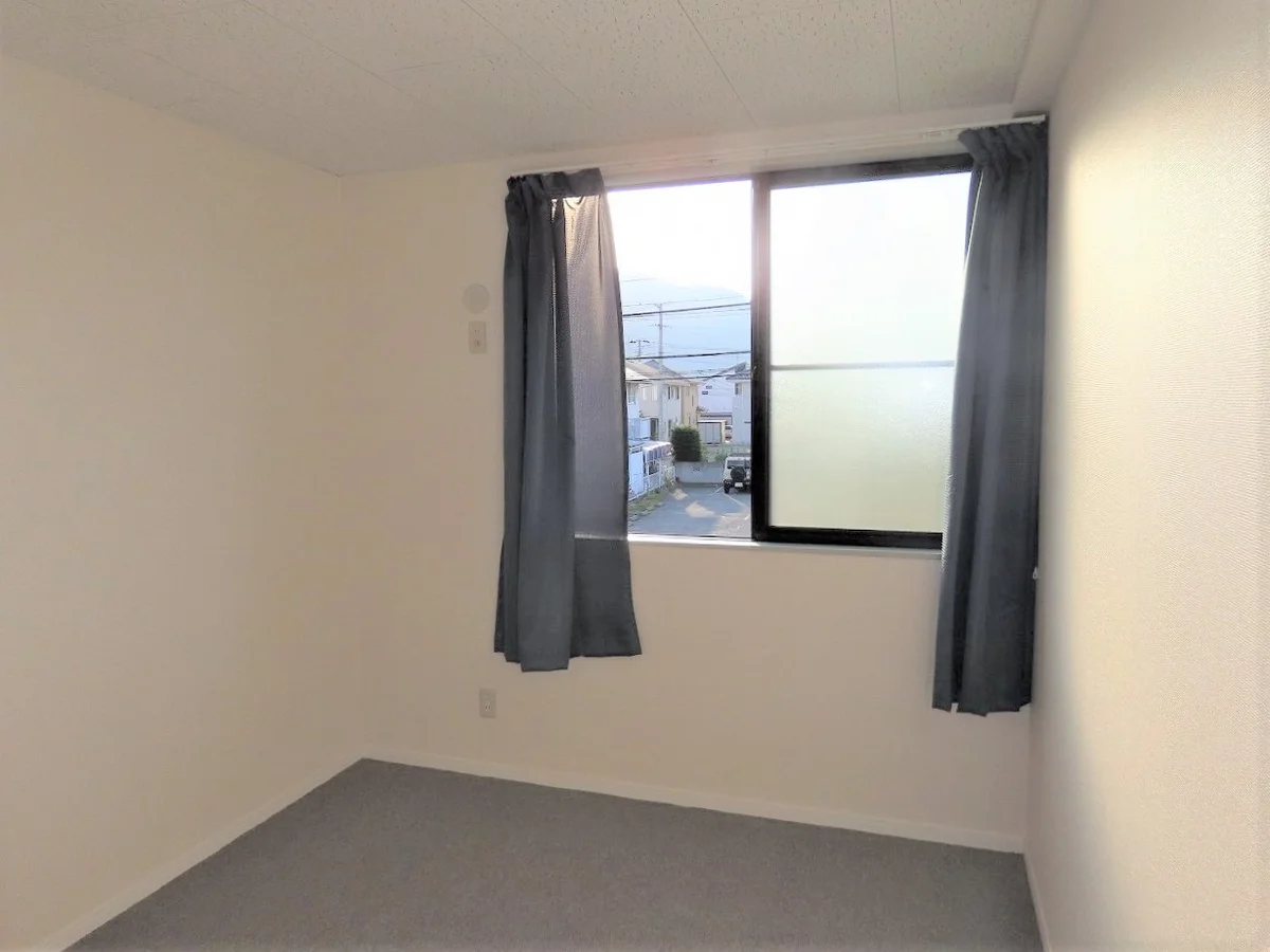 2階に2部屋ある間取りです