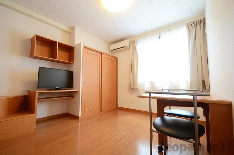 設備・使用は号室により異なる為、現況を優先致します。