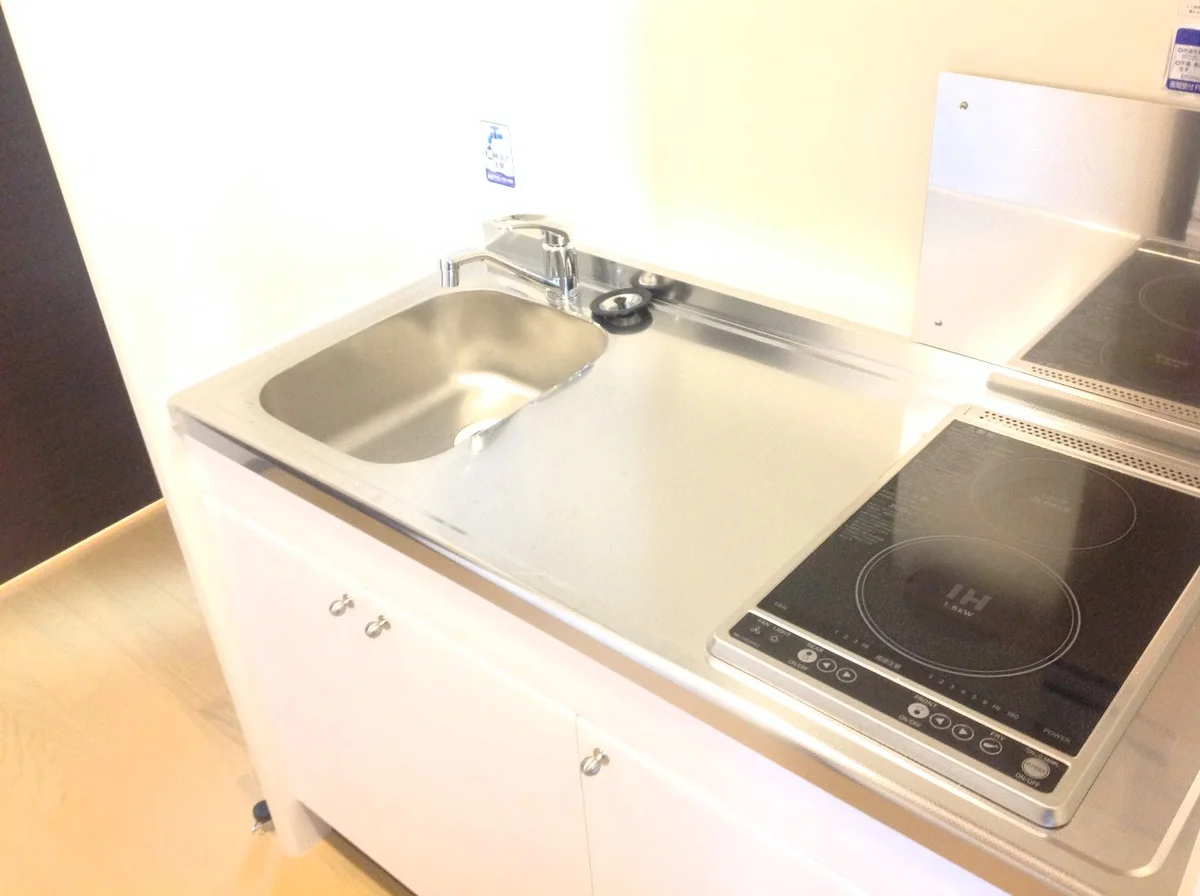 安全なIHクッキングヒーターを採用