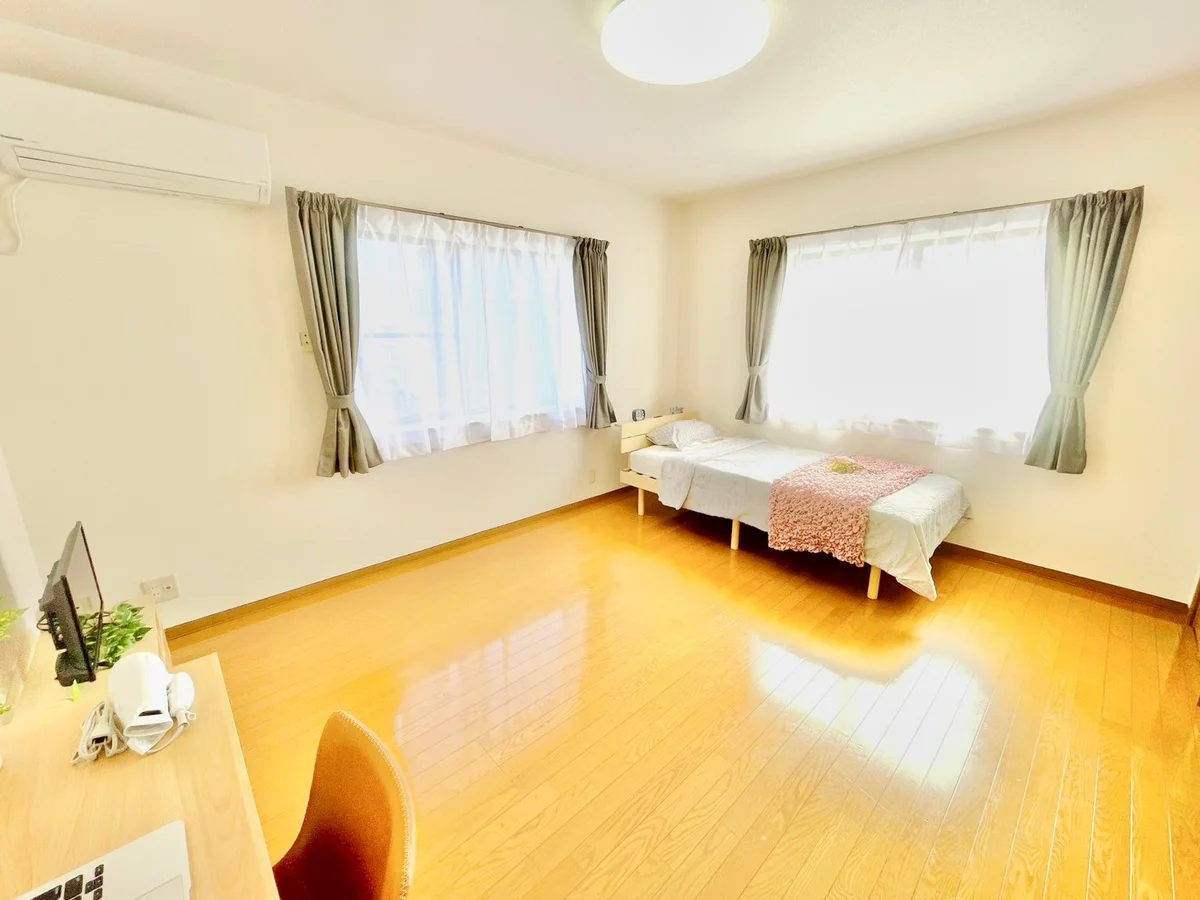 ※撮影用の観葉植物・食器調理器具・雑貨類等はございません。※図面・写真は現況優先。