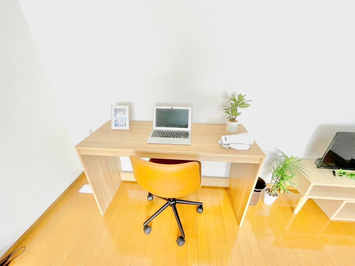 ※撮影用の観葉植物・食器調理器具・雑貨類等はございません。※図面・写真は現況優先。