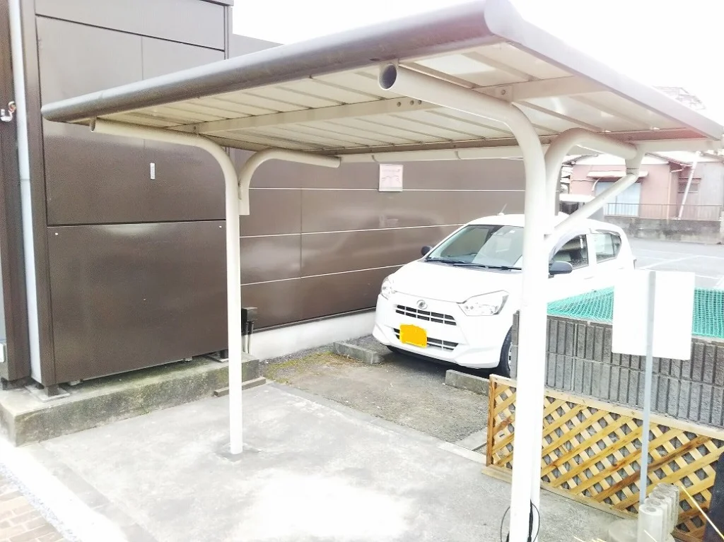 駐輪場完備