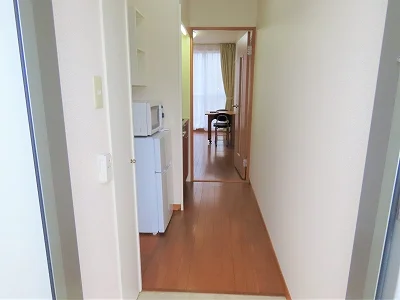 玄関からのアングルです