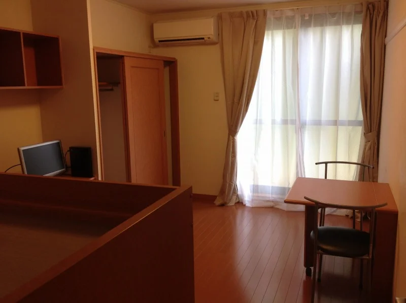 現状優先　1階フローリング・2階絨毯