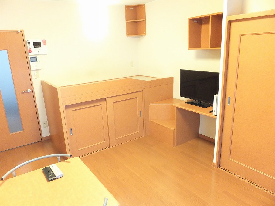 ハイベッドタイプのお部屋です