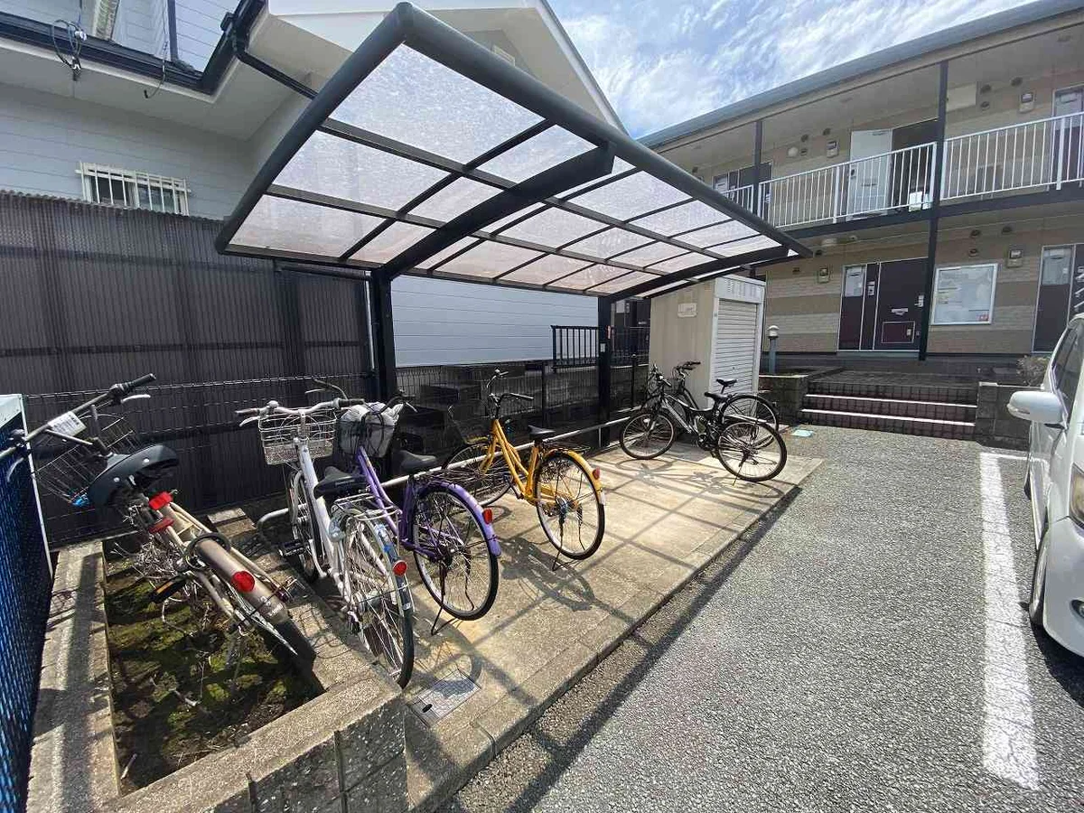 写真と現状が異なる場合は現状を優先します。