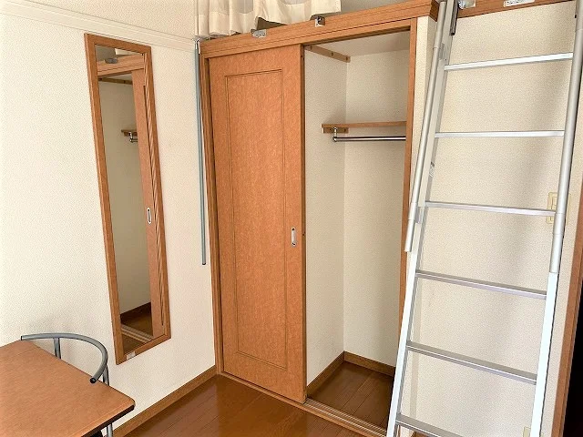 「同タイプの部屋の写真です」「現況優先」