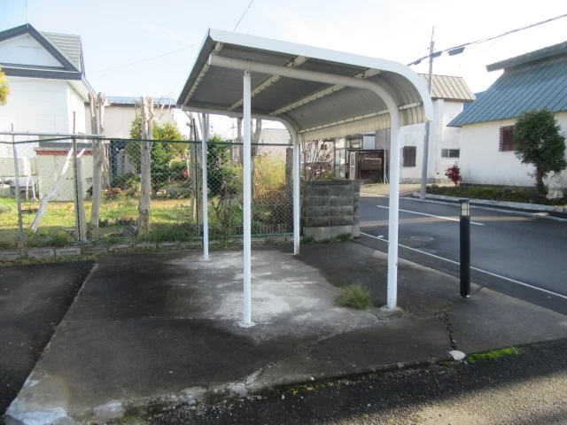 屋根付き駐輪場