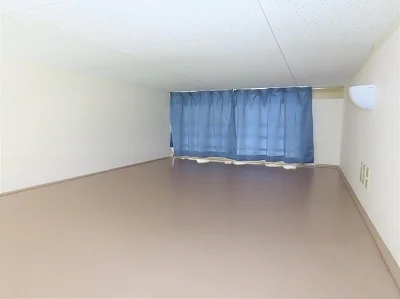 ロフトにはカーテンや電気、コンセントもあります