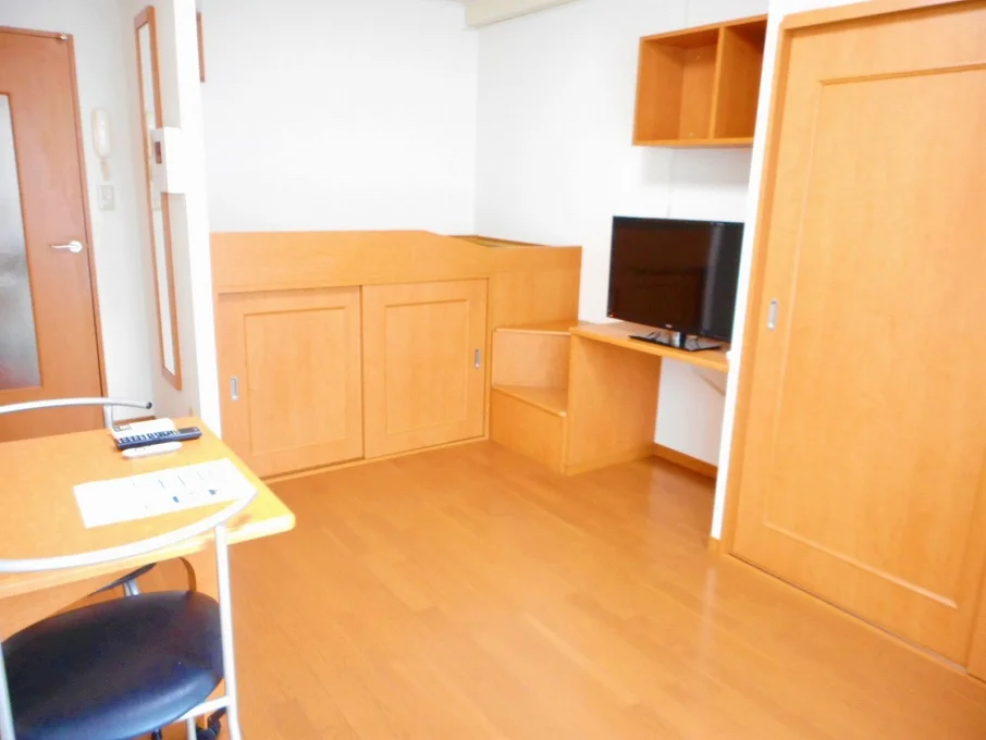 ハイベッドタイプのお部屋です