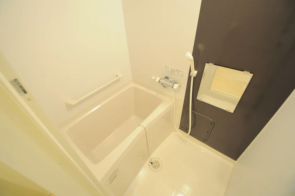 風呂トイレ別のため、ゆっくりと湯船につかれます！