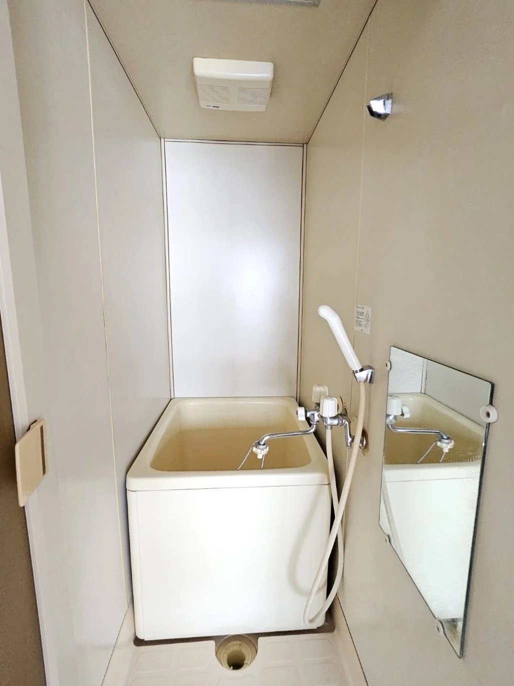 タオル類はご自身でご用意をお願いいたします