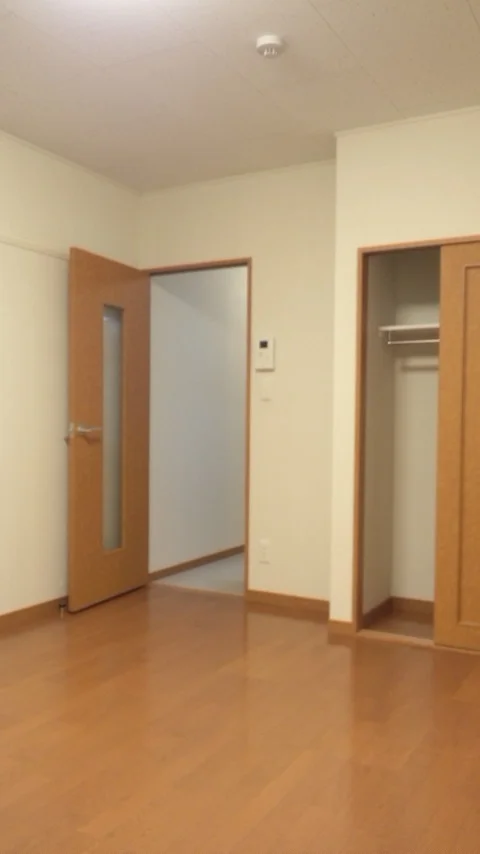 １階はフローリング、2階はカーペットになります。