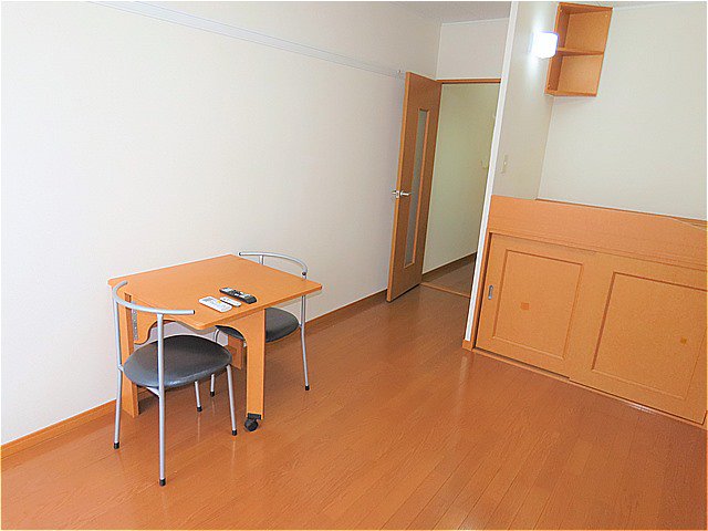 ハイベッドタイプのお部屋です