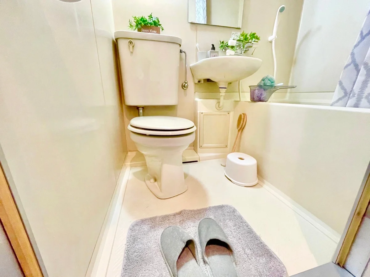 ※撮影用の観葉植物・食器調理器具・雑貨類等はございません。※図面・写真は現況優先。