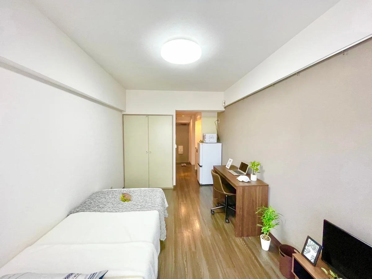 ※撮影用の観葉植物・食器調理器具・雑貨類等はございません。※図面・写真は現況優先。