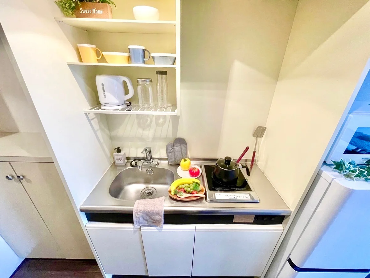 ※撮影用の観葉植物・食器調理器具・雑貨類等はございません。※図面・写真は現況優先。