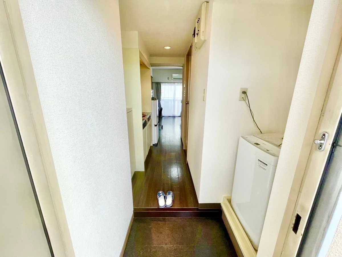 ※撮影用の観葉植物・食器調理器具・雑貨類等はございません。※図面・写真は現況優先。