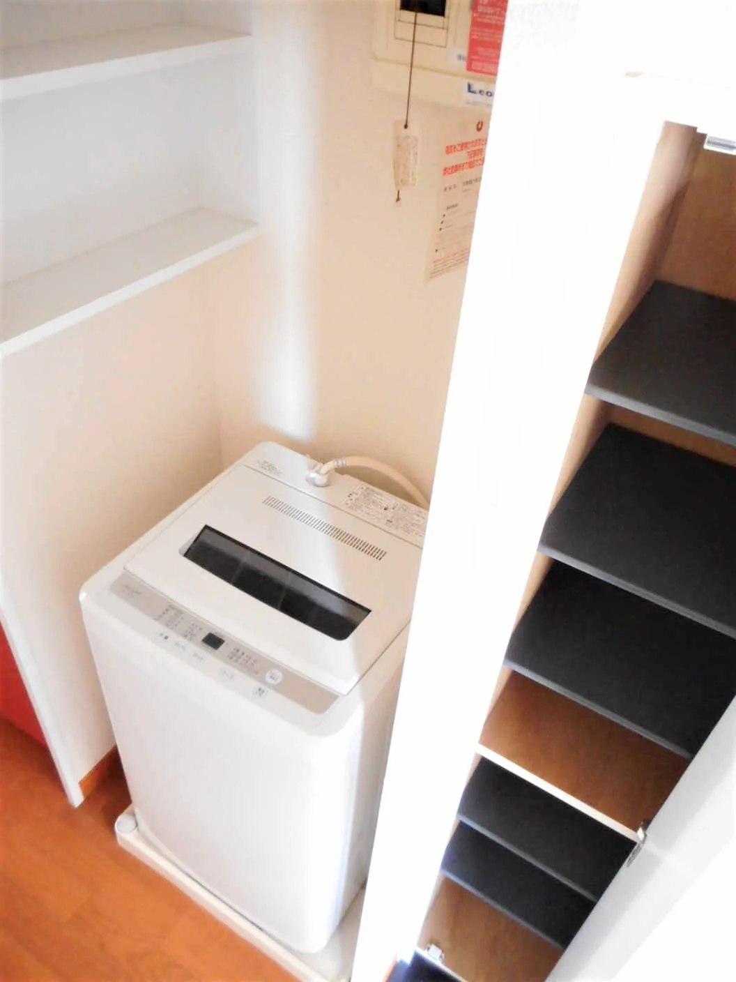 洗濯機も付いています
