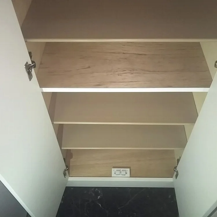 シューズボックス