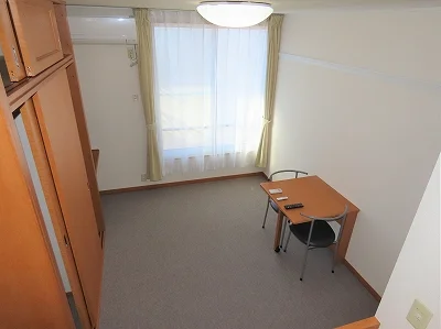 ベッドからのアングルです