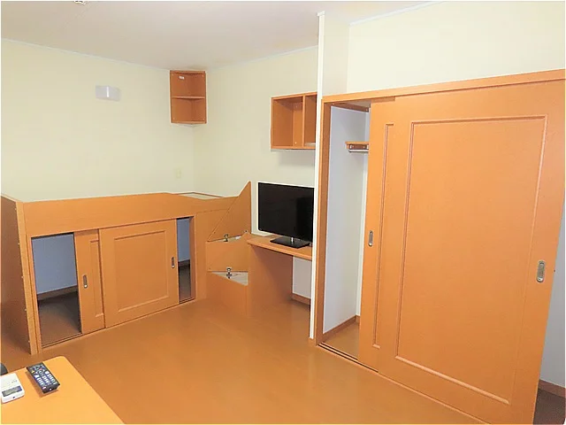 クローゼット、ベッド下収納あり