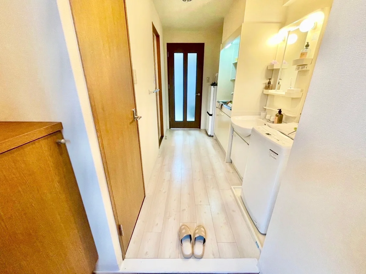 ※撮影用の観葉植物・食器調理器具・雑貨類等はございません。※図面・写真は現況優先。