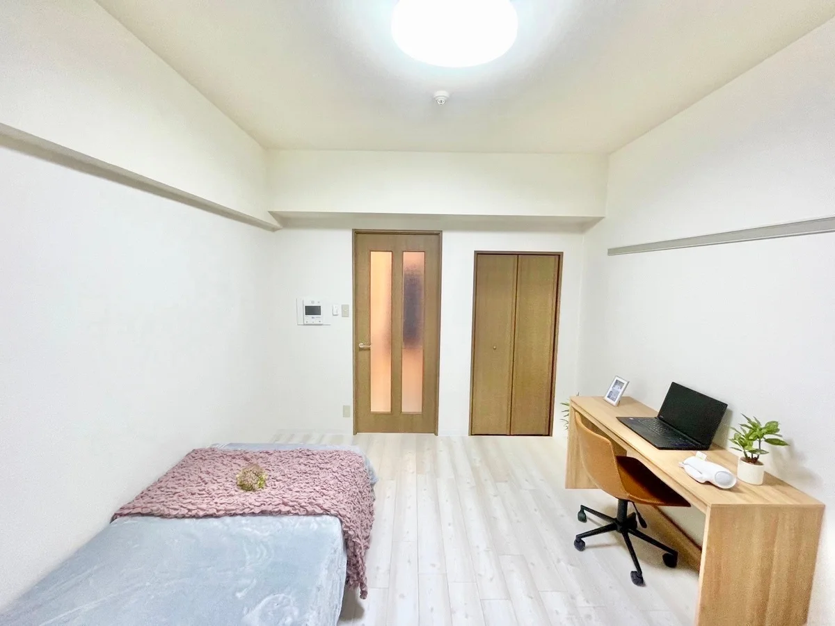 ※撮影用の観葉植物・食器調理器具・雑貨類等はございません。※図面・写真は現況優先。