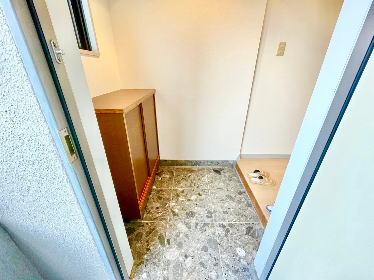 ※撮影用の観葉植物・食器調理器具・雑貨類等はございません。※図面・写真は現況優先。